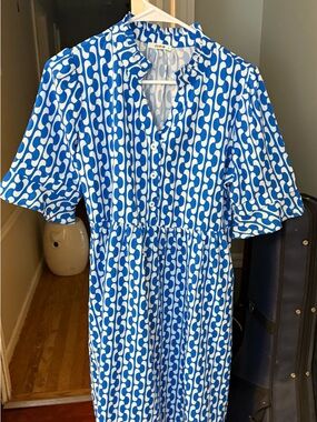 Ourin Blue & White Patterned Short-Sleeve Dress